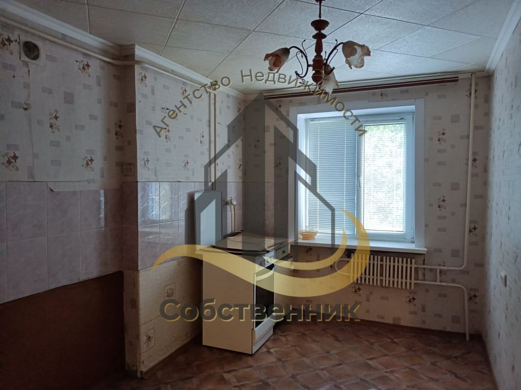 Аренда 1-комнатной квартиры, Губкин, Космонавтов ул,  9А