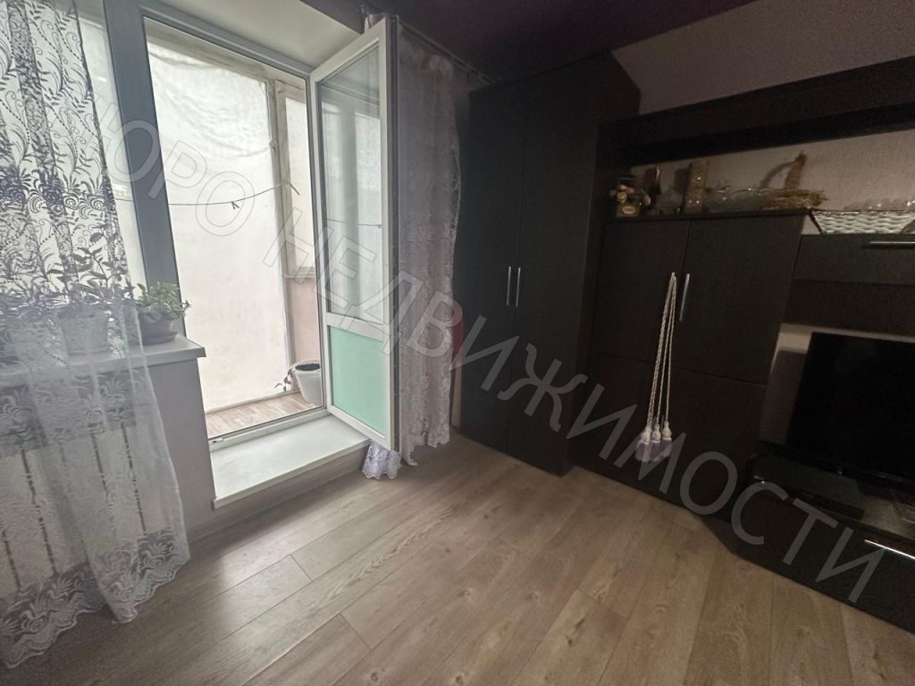 Продажа 1-комнатной квартиры, Балашов, Строителей ул,  6 б