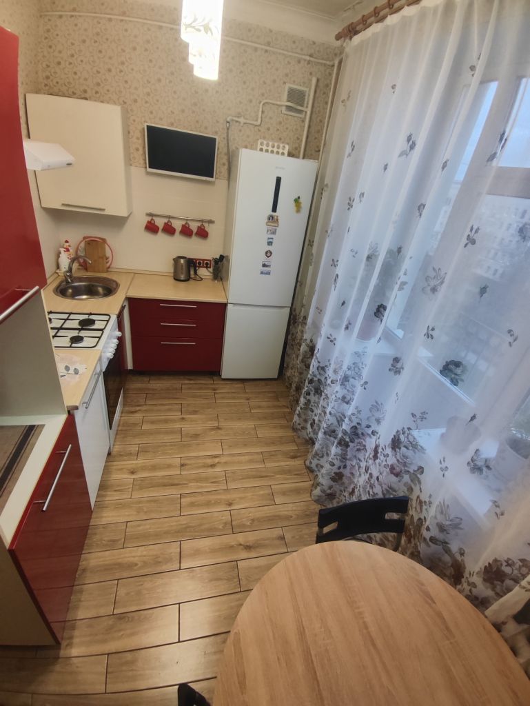 Продажа 2-комнатной квартиры, Нижний Новгород, Ильича пр-кт,  34