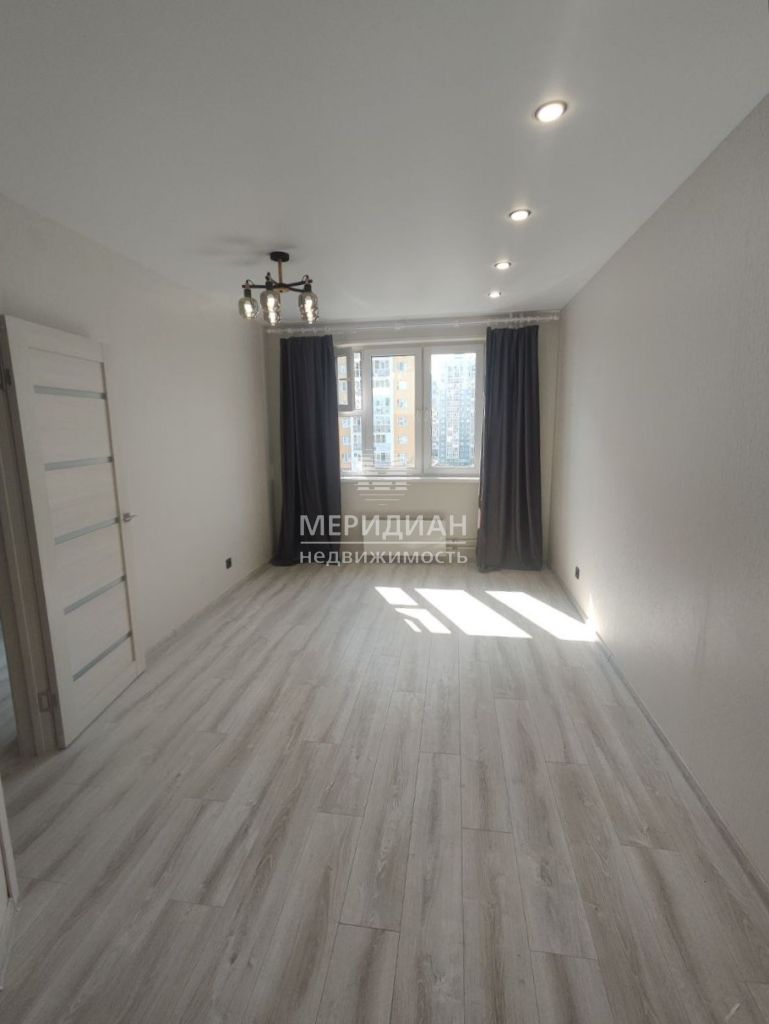 Продажа 1-комнатной квартиры, Нижний Новгород, Южный бульвар,  21