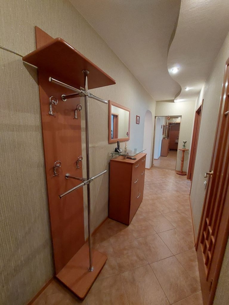 Продажа 3-комнатной квартиры, Дзержинск, Химиков б-р,  4