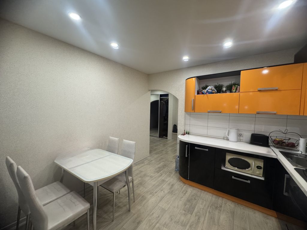 Продажа 3-комнатной квартиры, Кострома, Жужелинская ул,  30