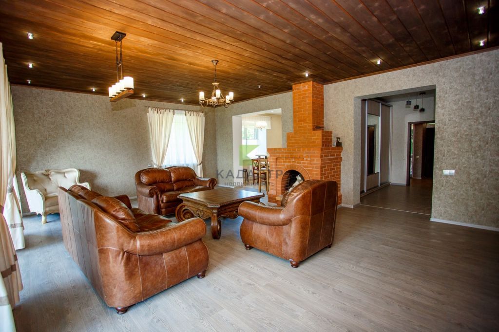 Продажа дома, 485м <sup>2</sup>, 20 сот., Шадрино