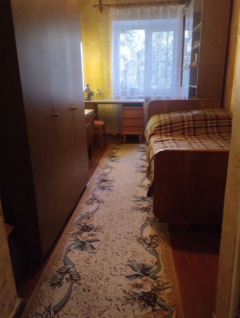 Продажа 3-комнатной квартиры, Саратов, Украинская ул,  6