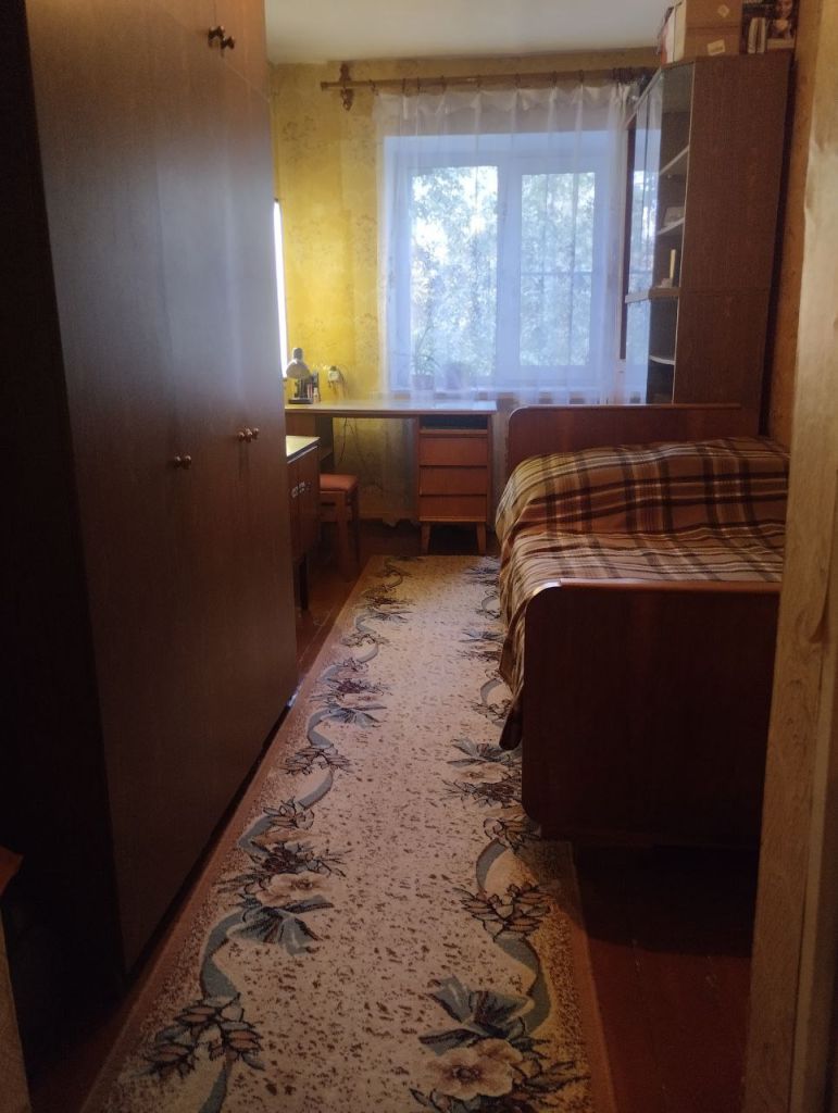 Продажа 3-комнатной квартиры, Саратов, Украинская ул,  6