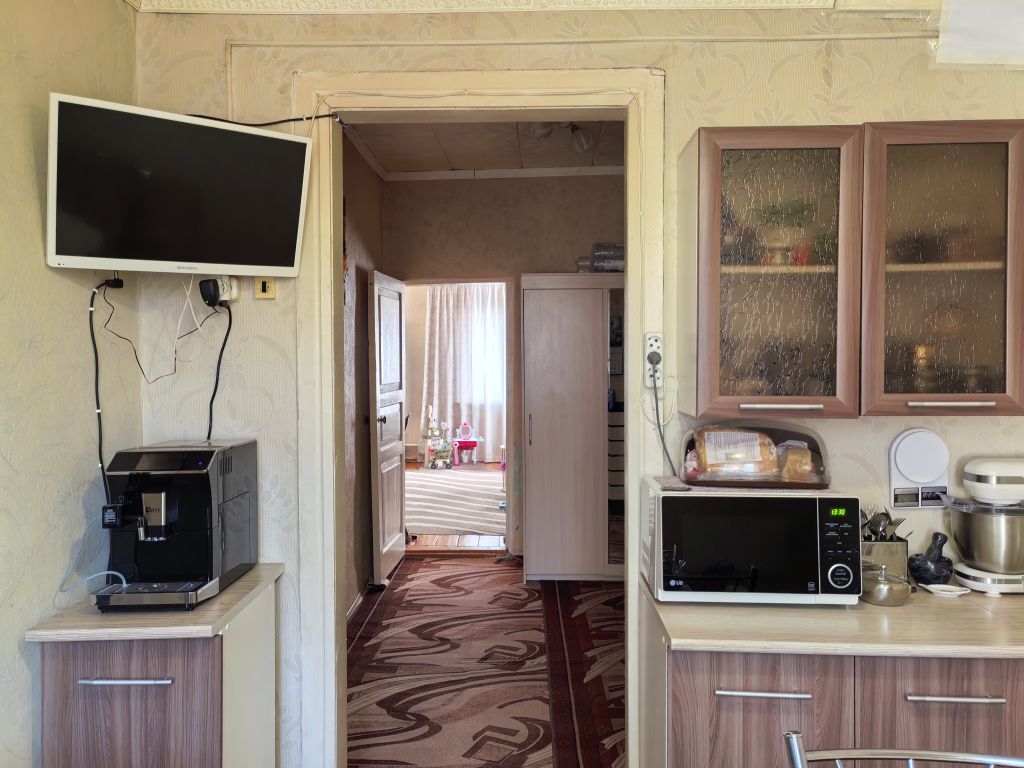 Продажа 4-комнатной квартиры, Лунино, Крупской ул,  7