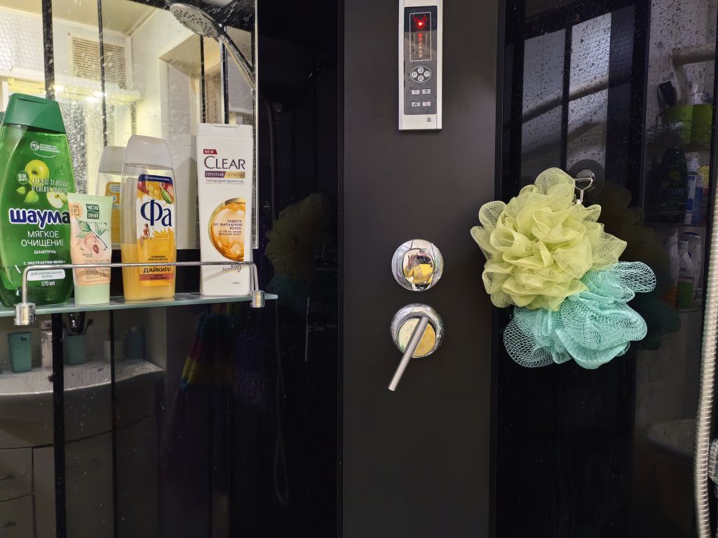 Продажа 4-комнатной квартиры, Лунино, Крупской ул,  7