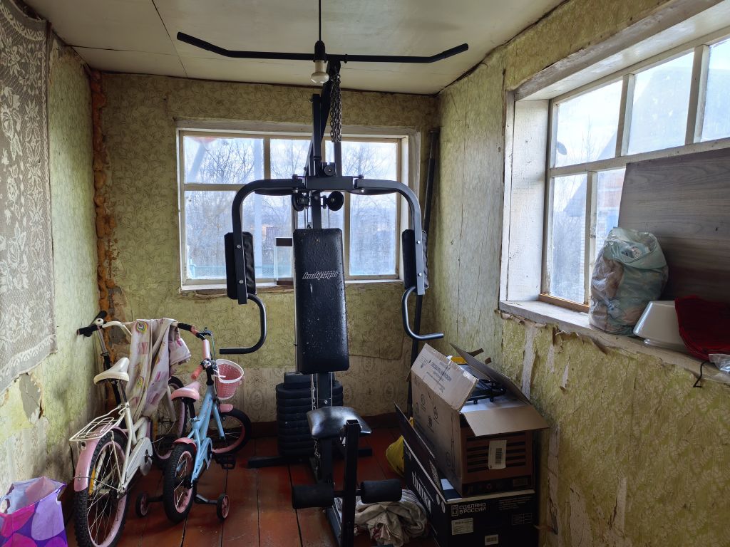 Продажа 4-комнатной квартиры, Лунино, Крупской ул,  7