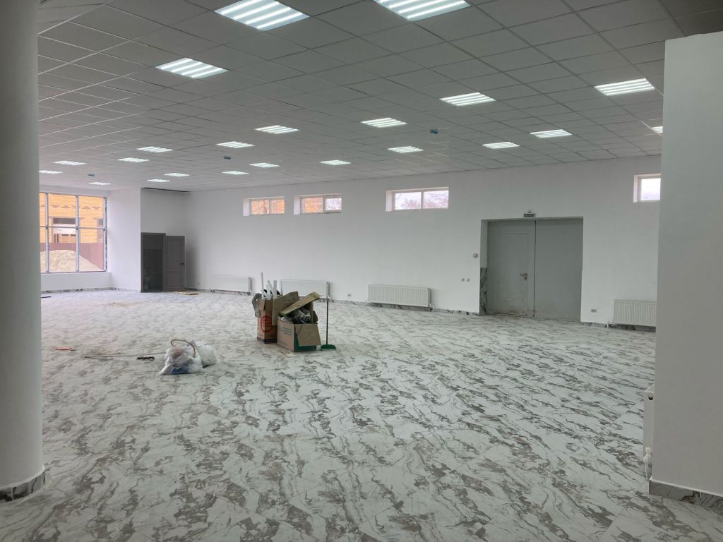 Аренда коммерческой недвижимости, 492м <sup>2</sup>, Светлоград, Московская ул,  2А