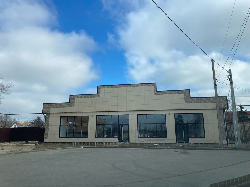 Аренда коммерческой недвижимости, 492м <sup>2</sup>, Светлоград, Московская ул,  2А