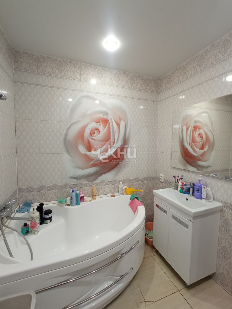 Продажа дома, 189м <sup>2</sup>, 17 сот., Караулово, Советская,  26 А