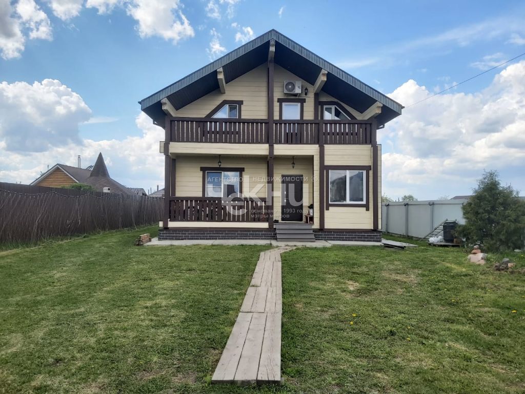 Продажа дома, 189м <sup>2</sup>, 17 сот., Караулово, Советская,  26 А