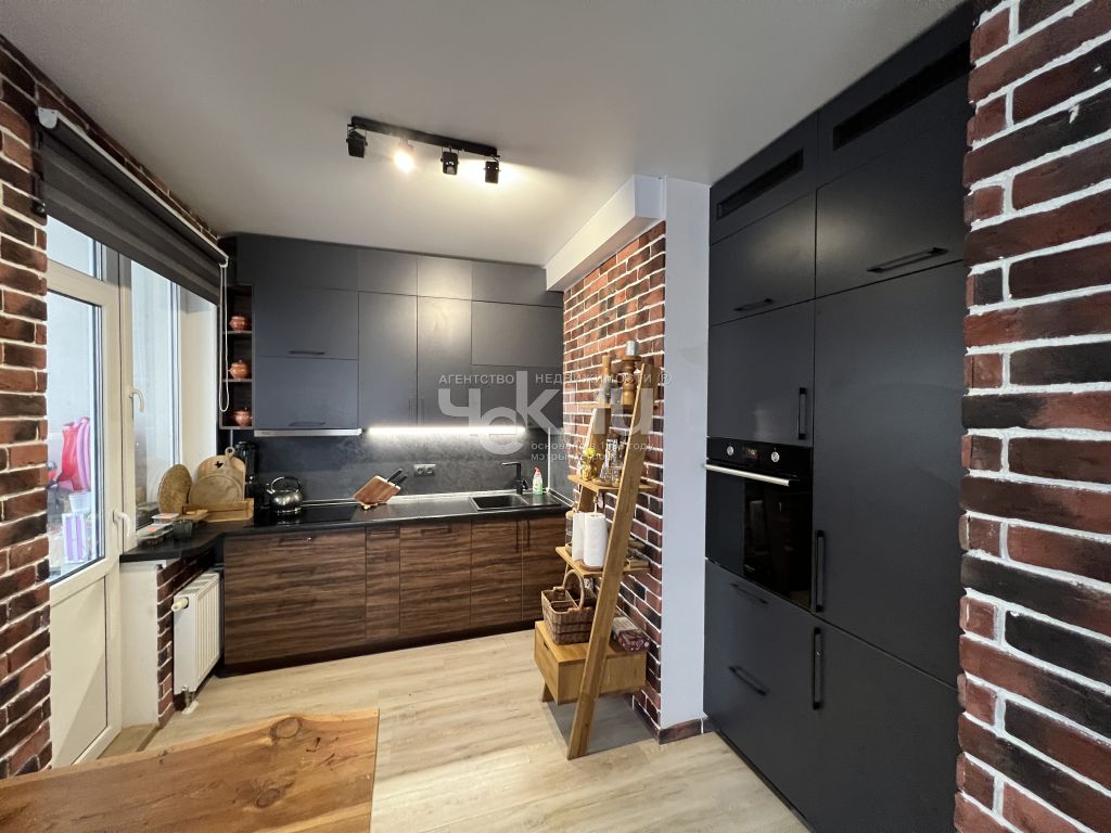 Продажа 1-комнатной квартиры, Анкудиновка, Русская ул,  9