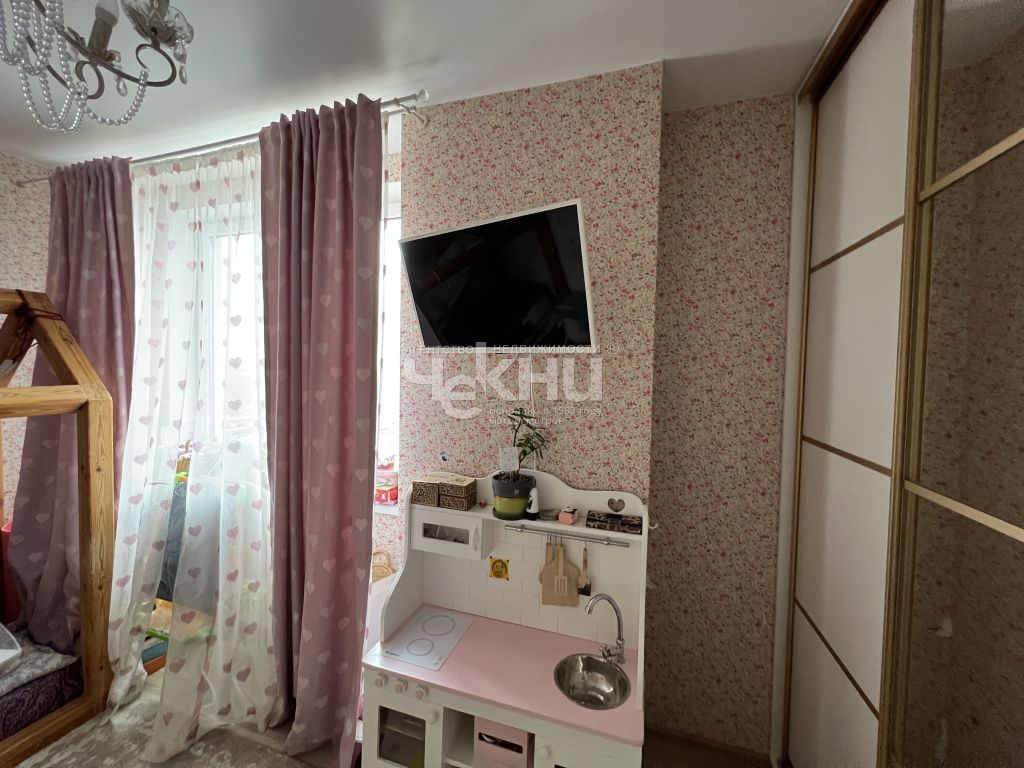 Продажа 1-комнатной квартиры, Анкудиновка, Русская ул,  9