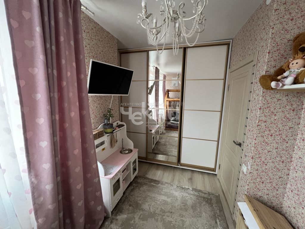 Продажа 1-комнатной квартиры, Анкудиновка, Русская ул,  9