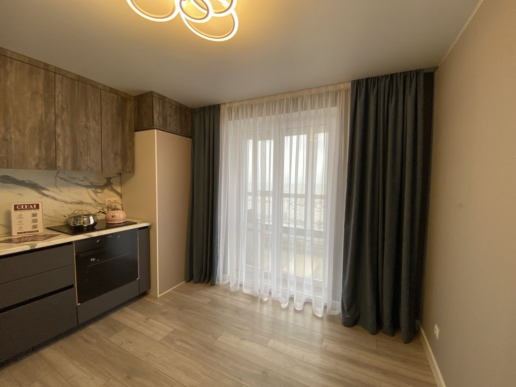 Продажа 2-комнатной новостройки, Саратов, Героев Отечества пр-кт,  5А