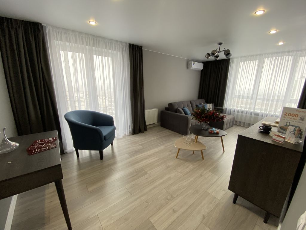 Продажа 2-комнатной новостройки, Саратов, Героев Отечества пр-кт,  5А