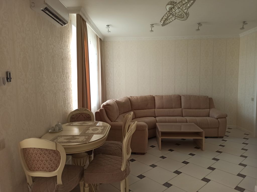 Продажа 1-комнатной квартиры, Кострома, Нижняя Дебря ул,  102а