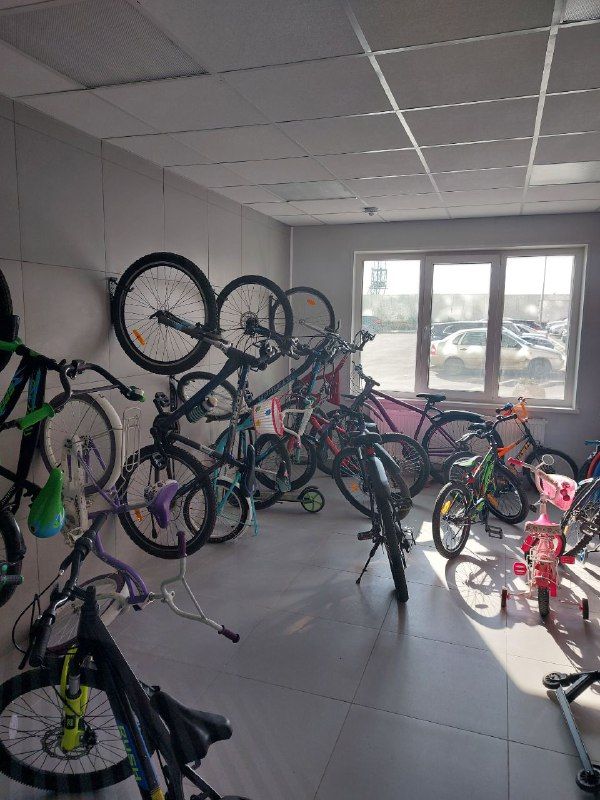 Продажа 3-комнатной новостройки, Саратов, Академика Семёнова ул,  23