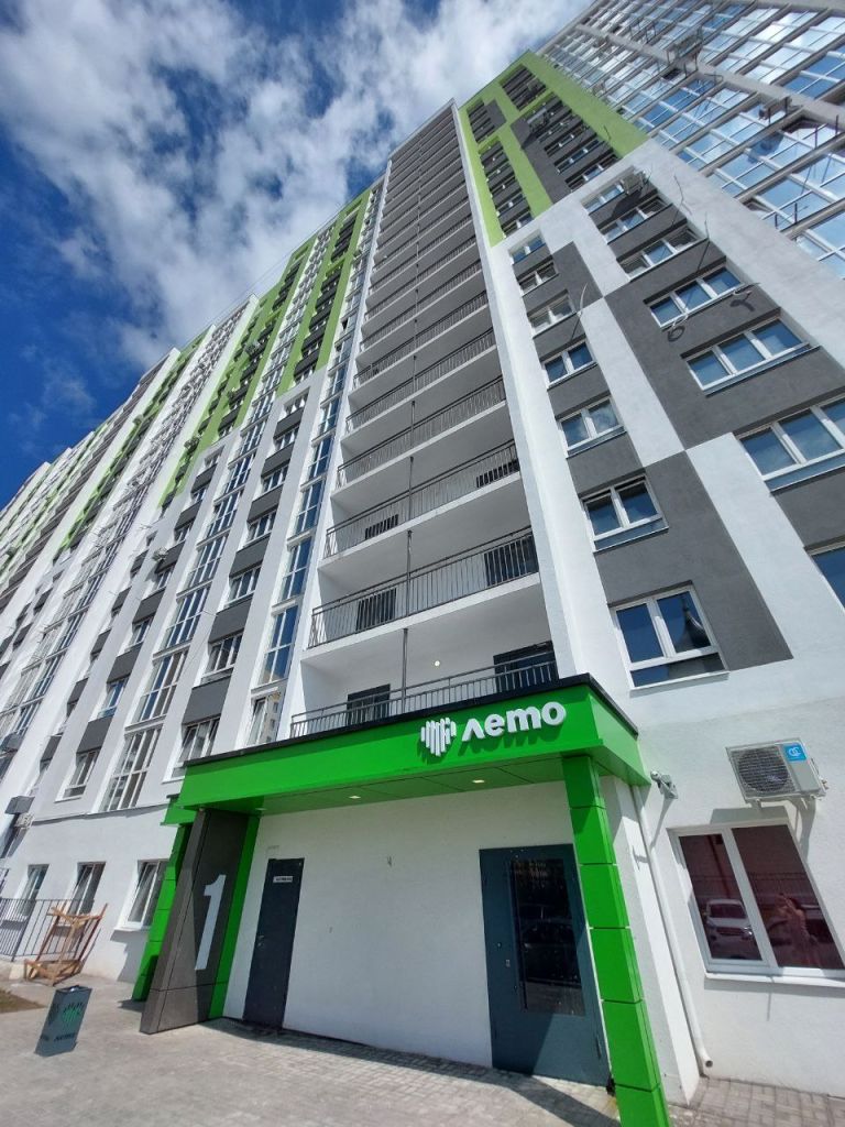 Продажа 3-комнатной новостройки, Саратов, Академика Семёнова ул,  23