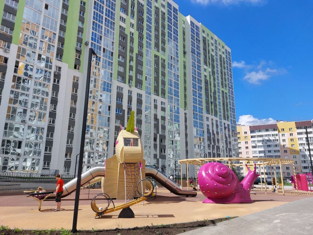 Продажа 3-комнатной новостройки, Саратов, Академика Семёнова ул,  23