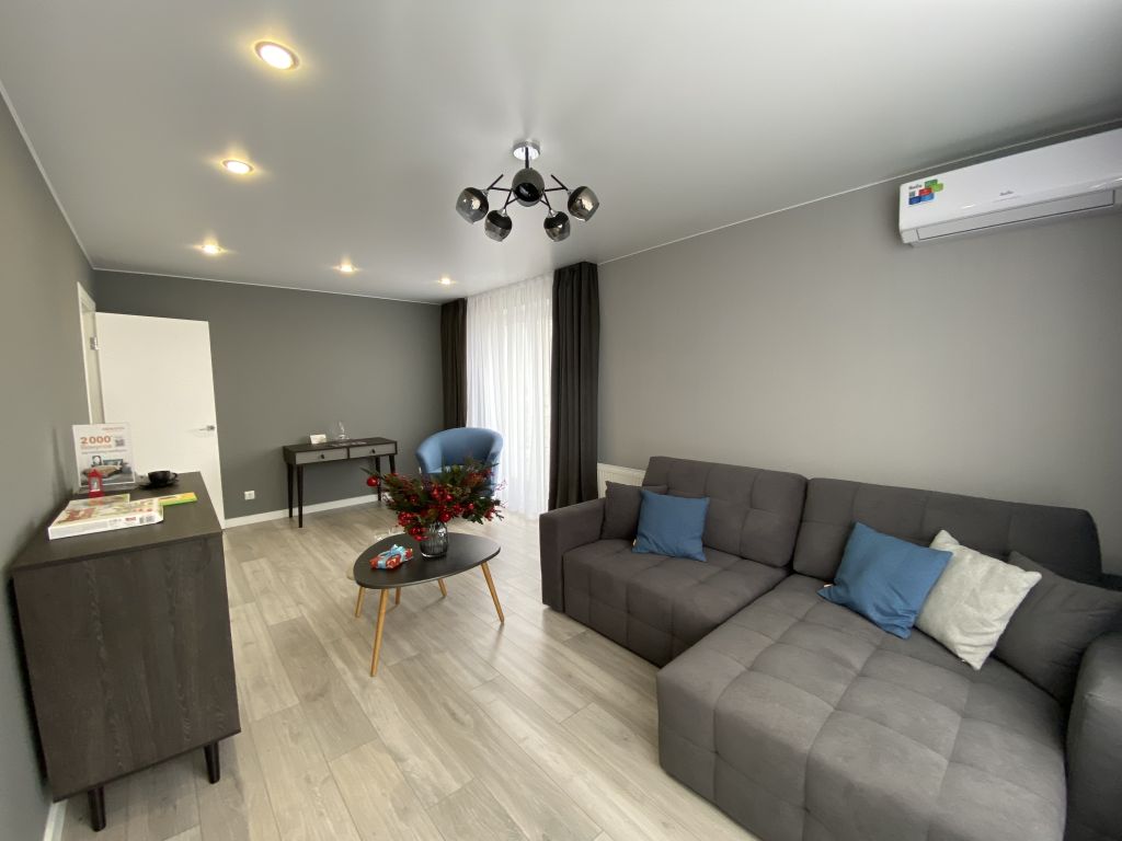 Продажа 3-комнатной новостройки, Саратов, Академика Семёнова ул