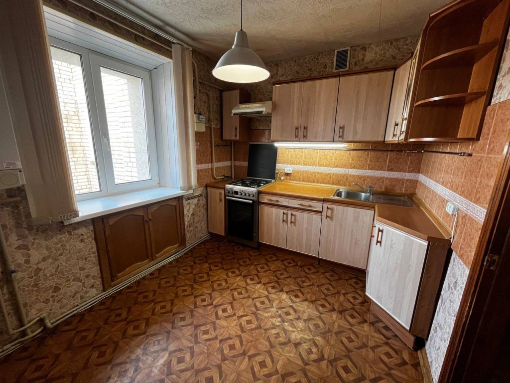 Продажа 3-комнатной квартиры, Иваново, Победы ул,  63