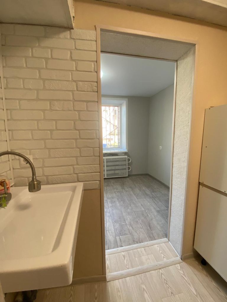 Продажа 1-комнатной квартиры, Смоленск, Зои Космодемьянской пер,  5