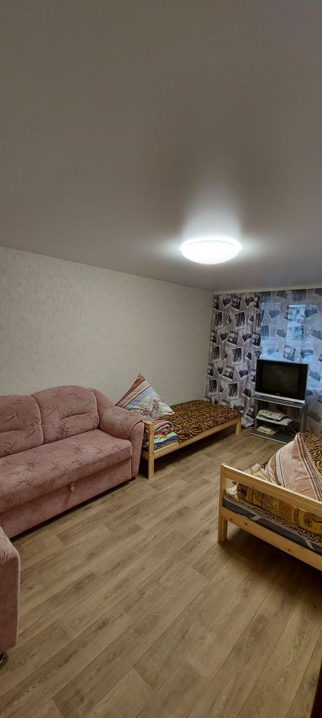 Аренда 1-комнатной квартиры, Мулино, новая,  9