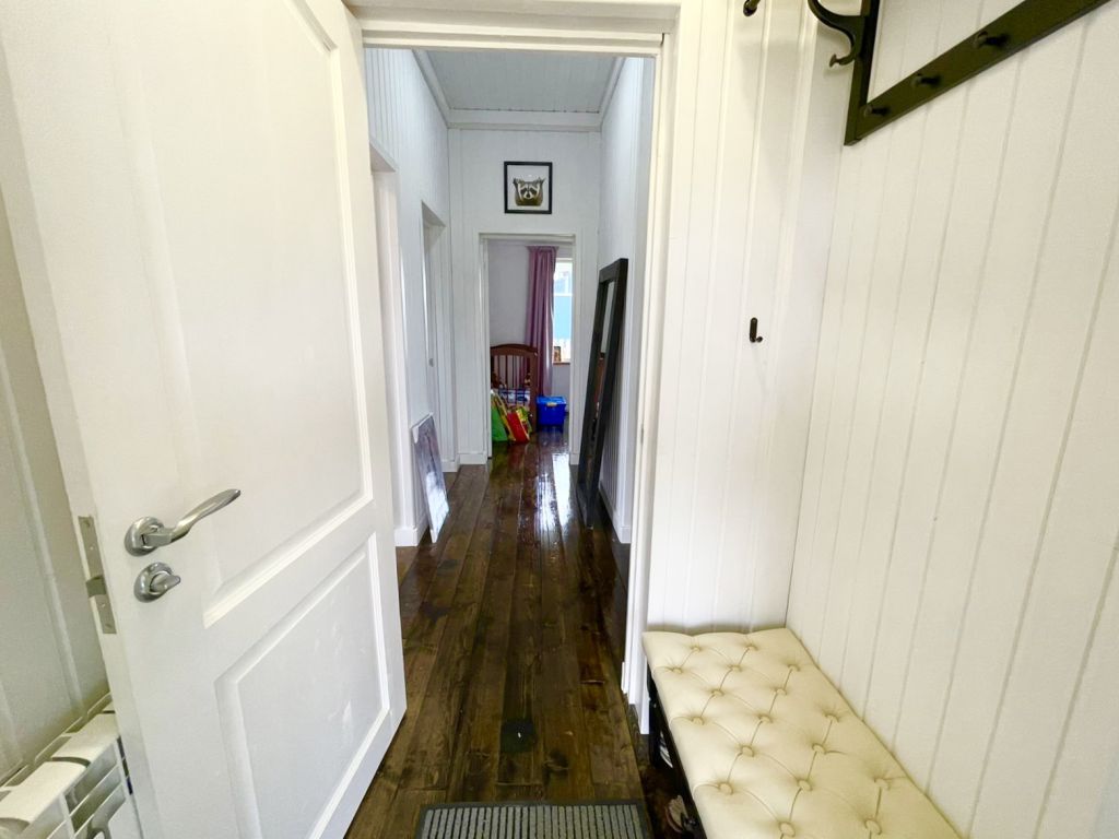 Продажа дома, 105м <sup>2</sup>, 9 сот., Веськово