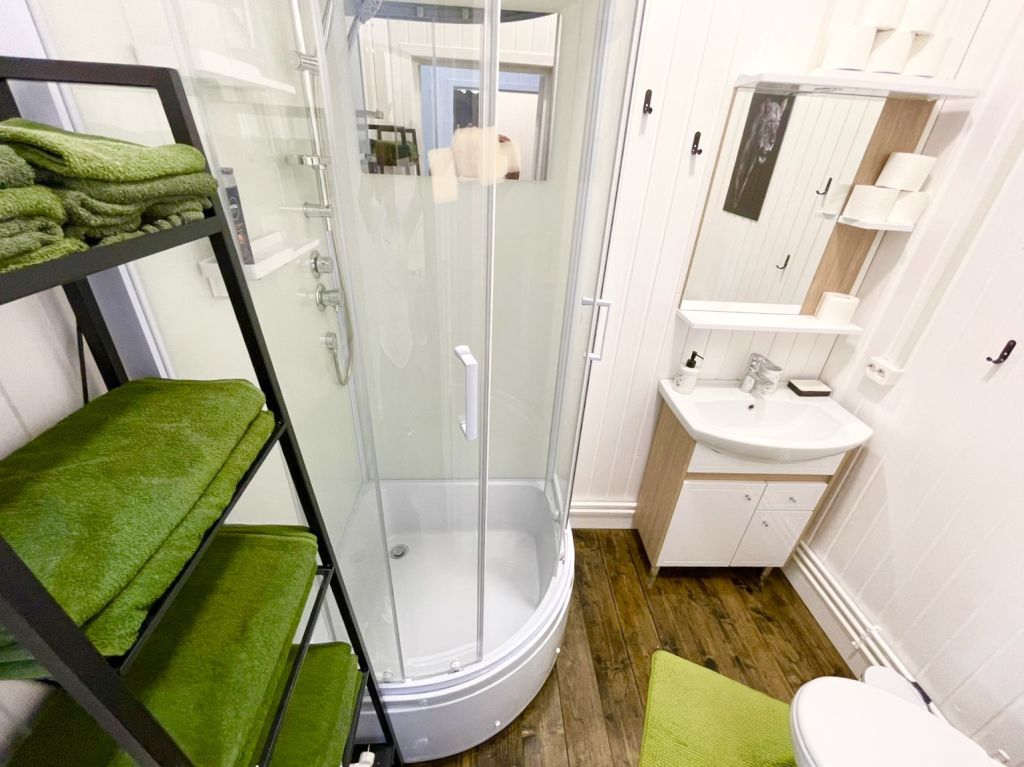 Продажа дома, 105м <sup>2</sup>, 9 сот., Веськово