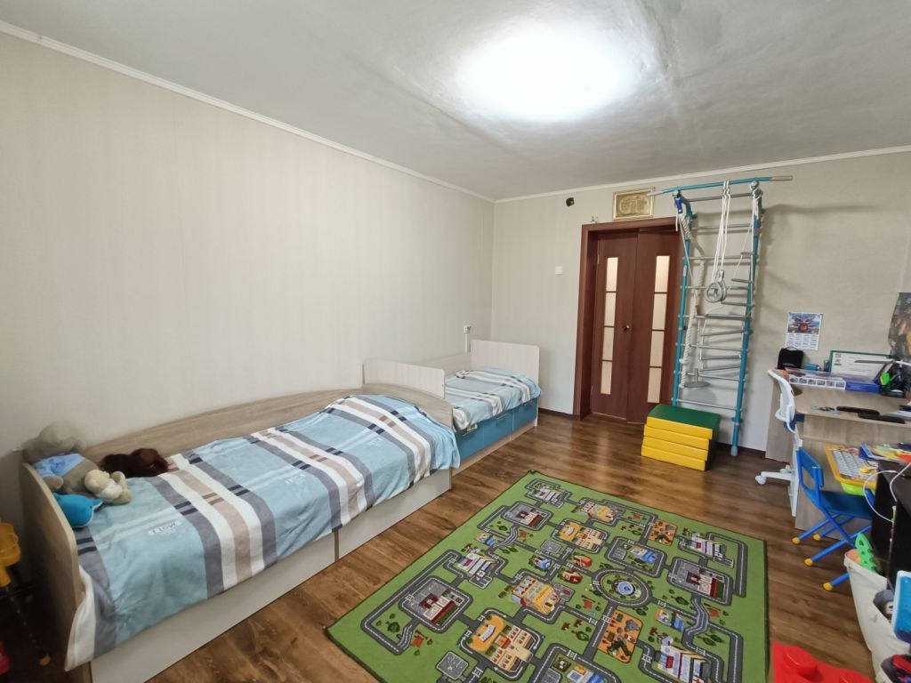 Продажа 3-комнатной квартиры, Казань, Колымская ул,  22