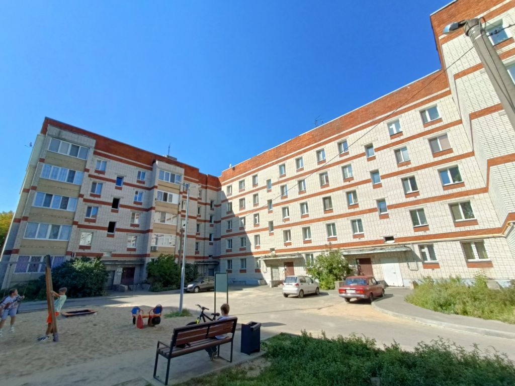 Продажа 3-комнатной квартиры, Казань, Колымская ул,  22