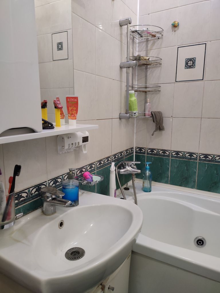 Продажа 2-комнатной квартиры, Дзержинск, Дзержинского пр-кт,  14