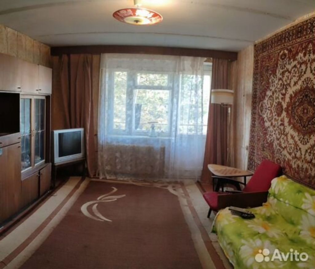 Продажа 3-комнатной квартиры, Бор, Победы ул,  14