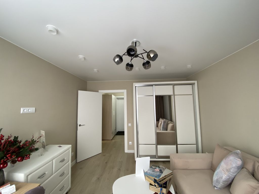 Продажа 2-комнатной новостройки, Саратов, Академика Семёнова ул