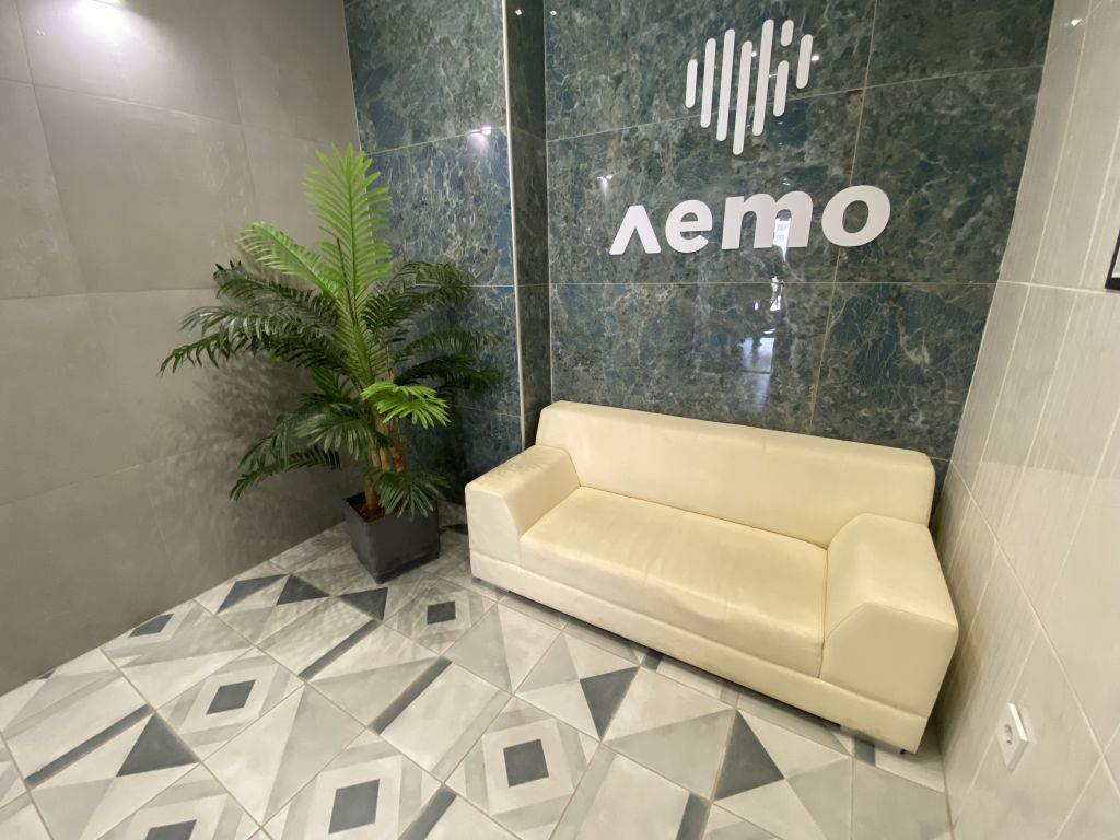 Продажа 2-комнатной новостройки, Саратов, Академика Семёнова ул