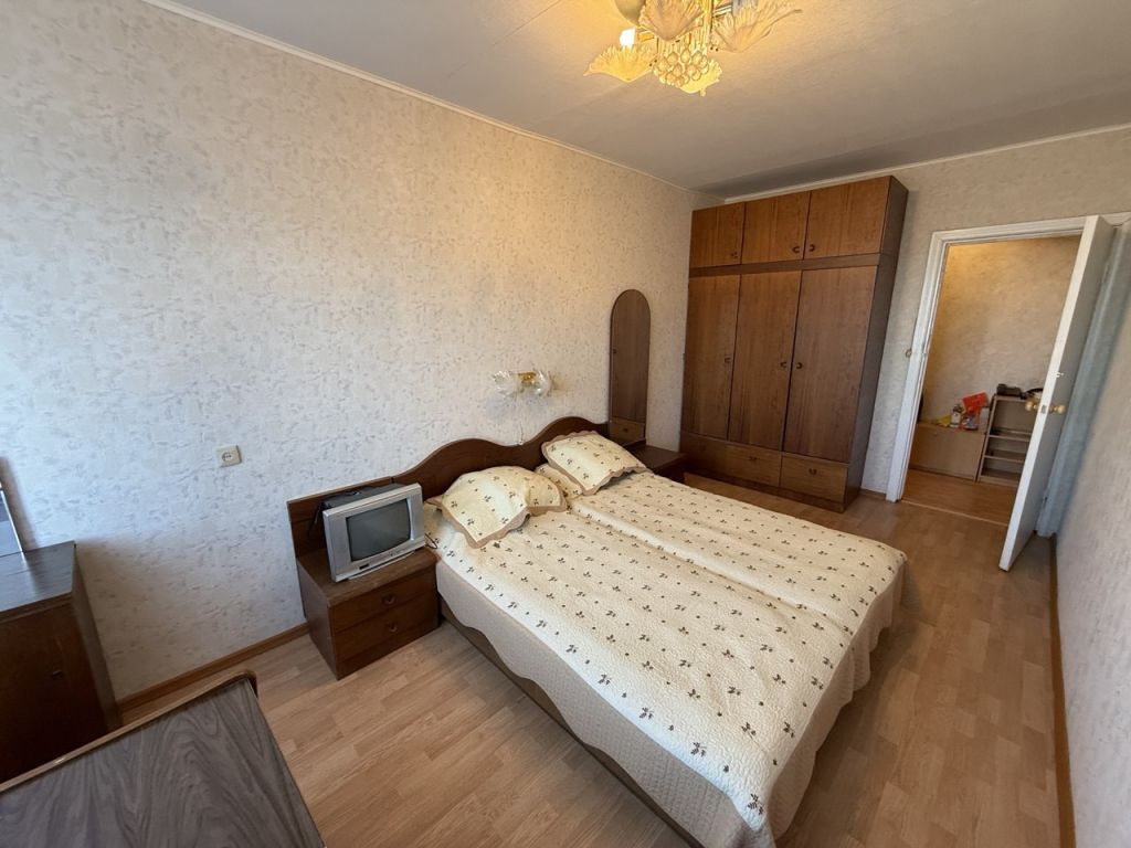 Продажа 3-комнатной квартиры, Заволжье, Пономарева ул,  4