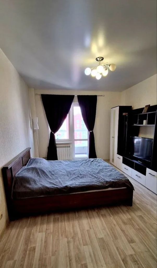 Продажа 2-комнатной квартиры, Нижний Новгород, 60-летия Октября б-р,  23к3