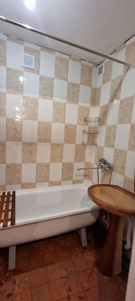 Продажа 1-комнатной квартиры, Саратов, Крымская ул,  16/24