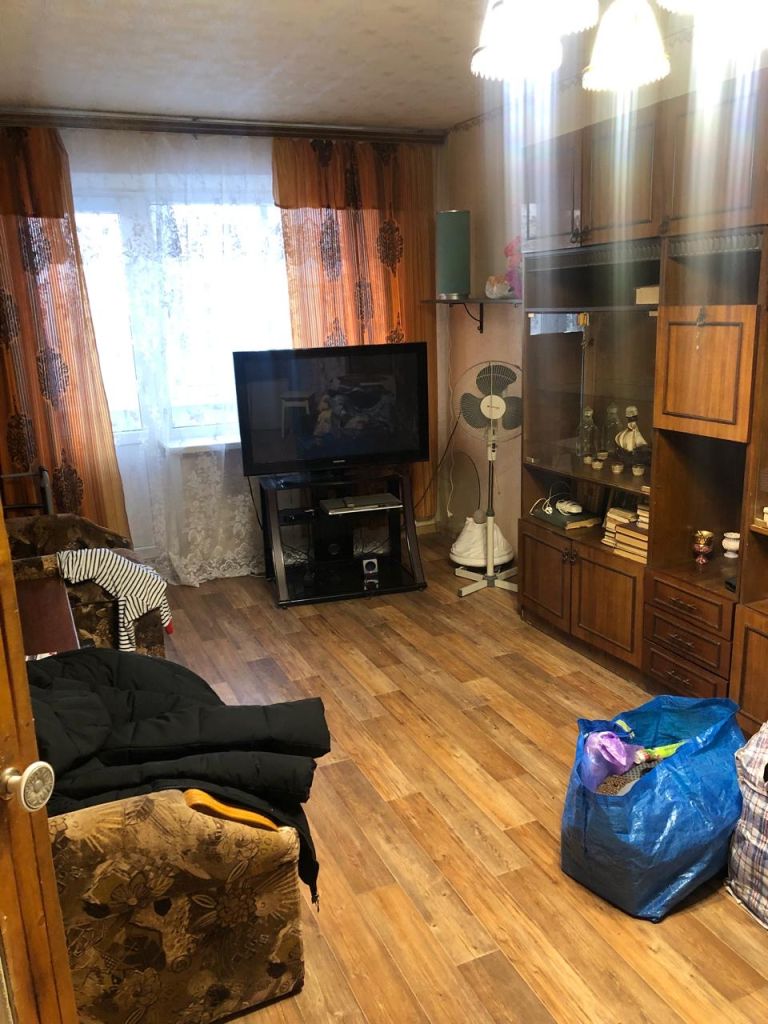 Продажа 3-комнатной квартиры, Грицовский, Первомайская ,  27