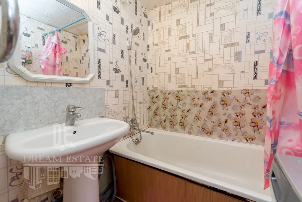 Продажа 2-комнатной квартиры, Ярославль, Тормозная 1-я ул,  58к2