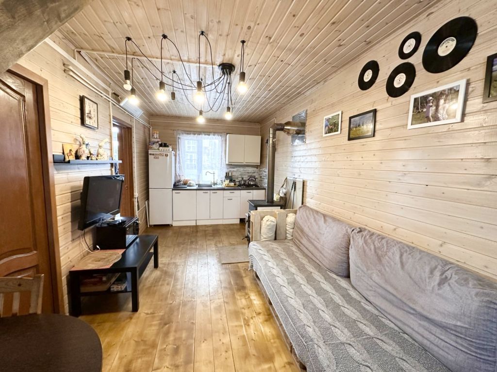 Продажа дома, 75м <sup>2</sup>, 7 сот., Веськово