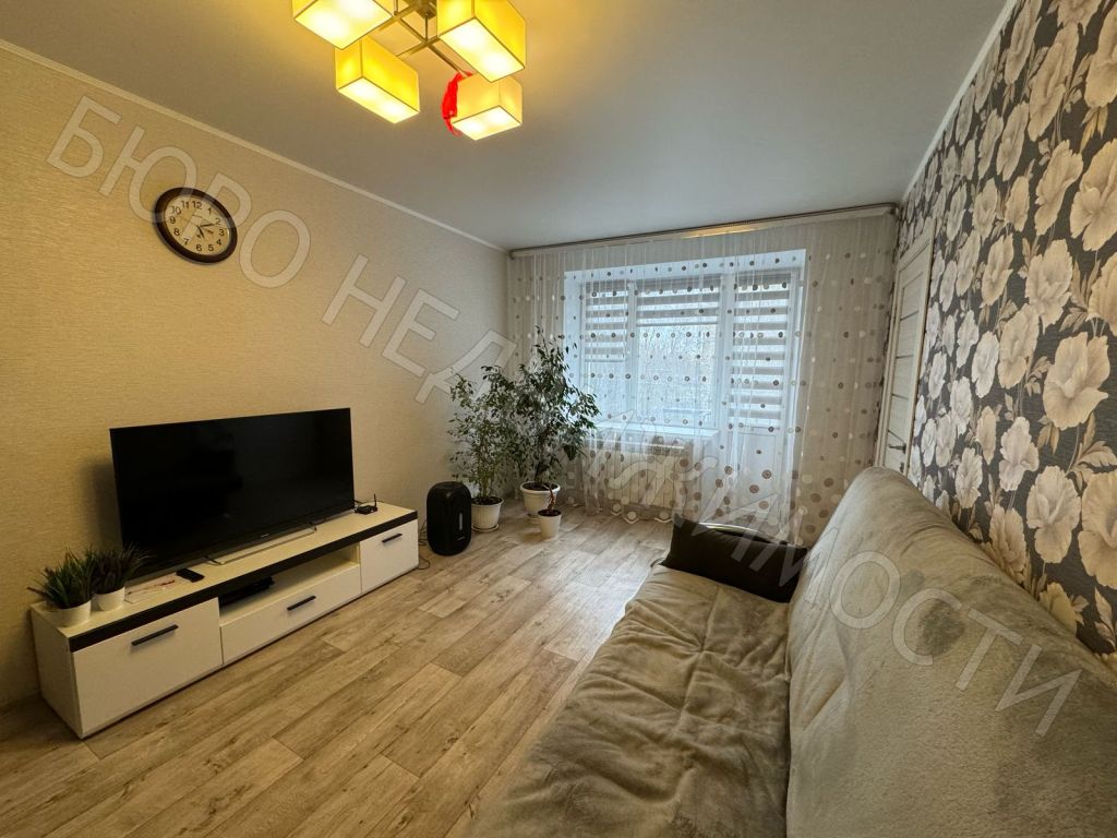 Продажа 3-комнатной квартиры, Балашов, Титова ул,  19А