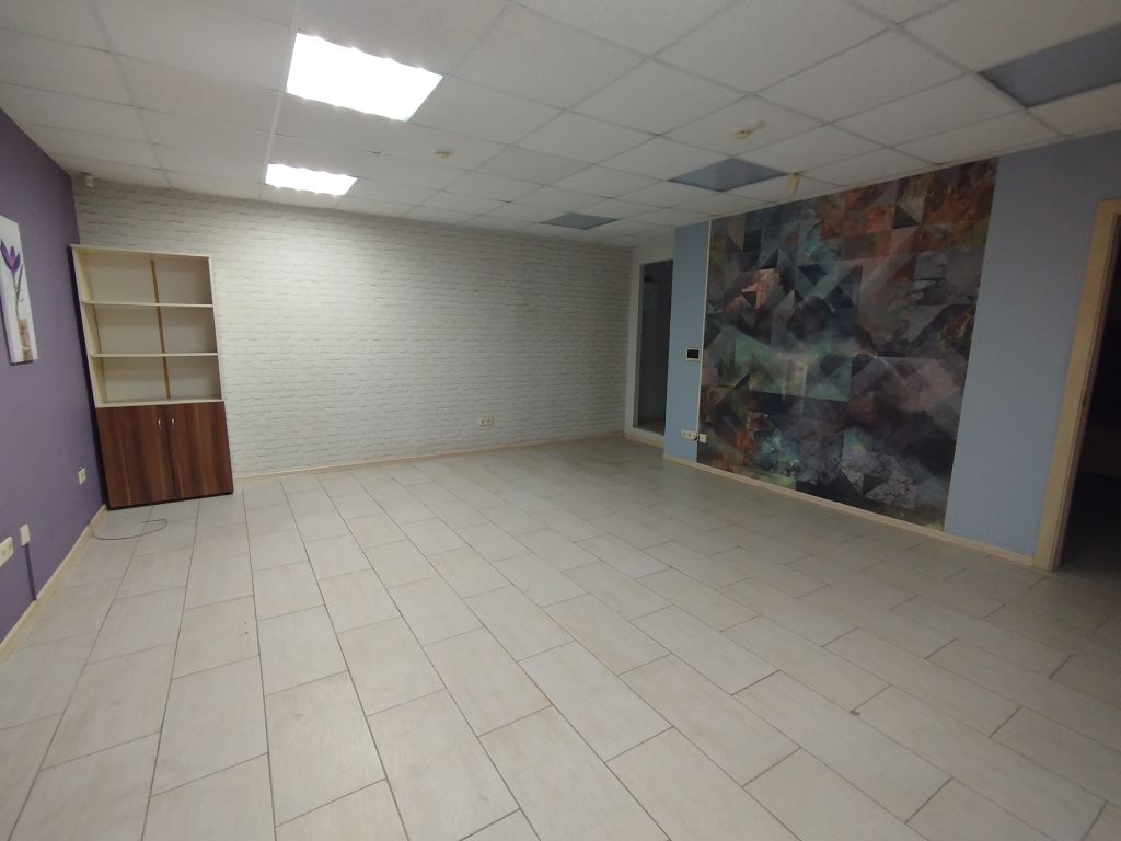 Продажа коммерческой недвижимости, 43м <sup>2</sup>, Нижний Новгород, Ошарская ул,  53