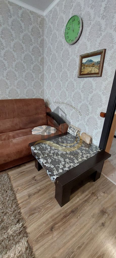 Аренда 1-комнатной квартиры, Старый Оскол, Конева мкр,  9