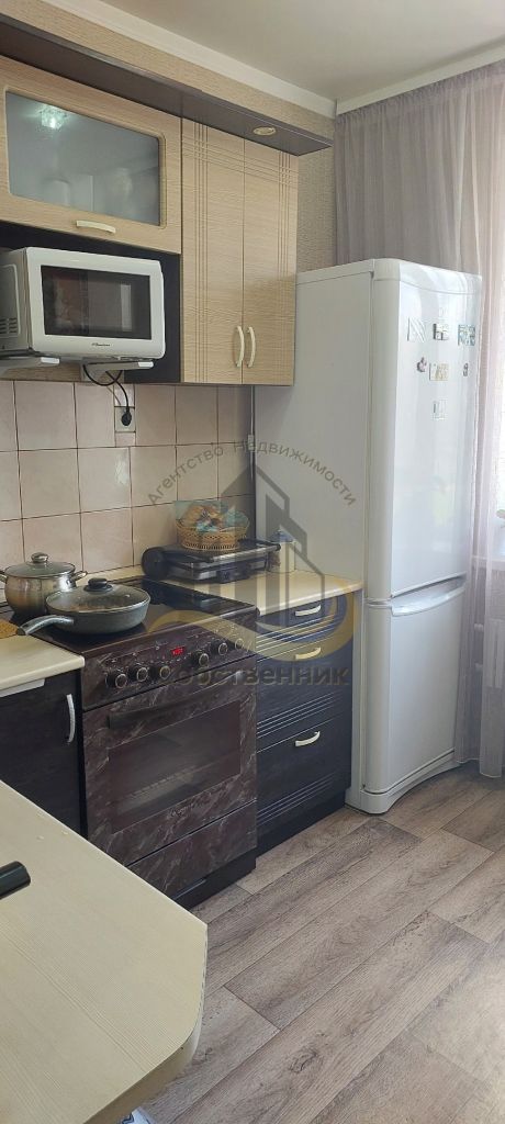 Аренда 1-комнатной квартиры, Старый Оскол, Конева мкр,  9