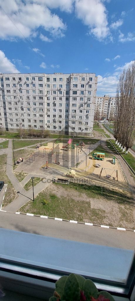 Аренда 1-комнатной квартиры, Старый Оскол, Конева мкр,  9