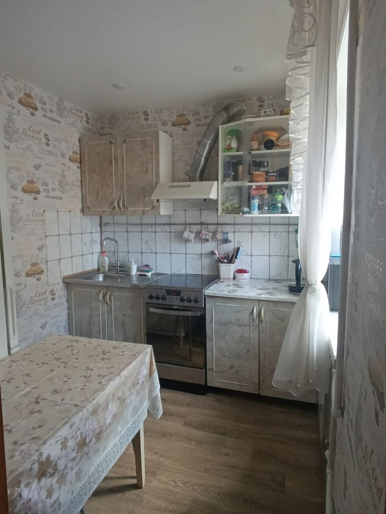 Продажа 1-комнатной квартиры, Находка, Малиновского ул,  4