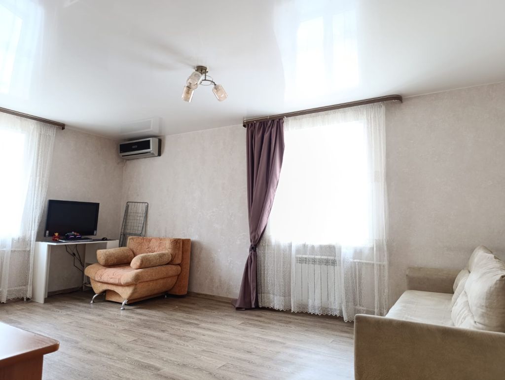 Продажа 1-комнатной квартиры, Находка, Малиновского ул,  4